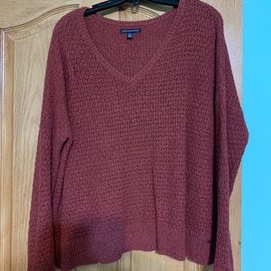 Super cute American Eagle knit sweater